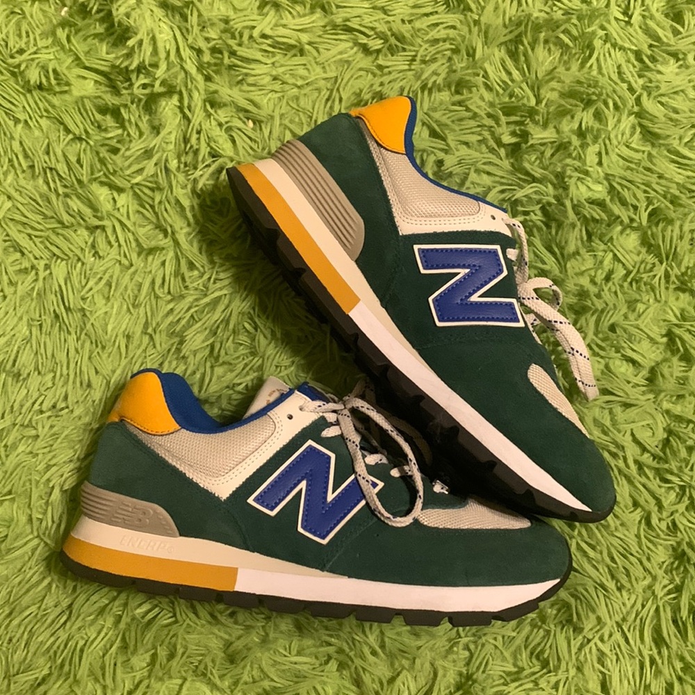 New Balance 574 Rugged "Green/Yellow/Navy" Men's Shoe |Lighty used; Size 9.5